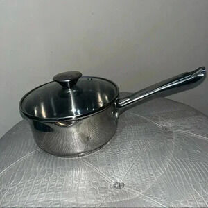 Wearever 1.5 qt strainer pot